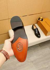 Picture of Louis Vuitton Shoes _SKU2241164SZ38-4413937